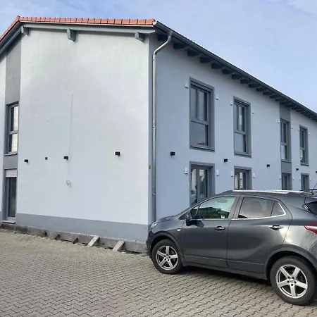Karpfinger Hotel *
